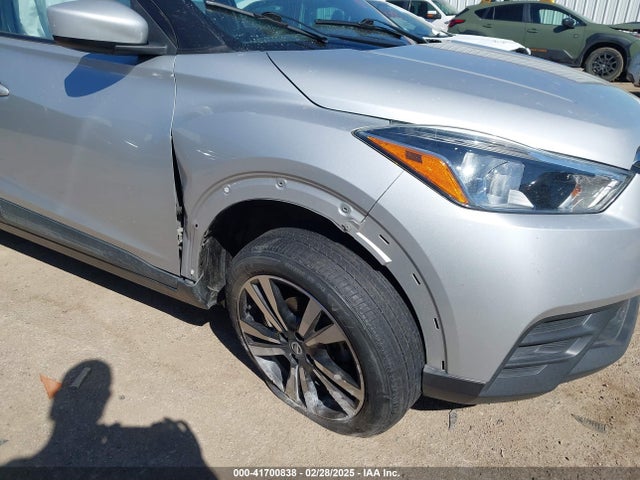 3N1CP5CV4LL496721 Nissan Kicks Sv Xtronic Cvt