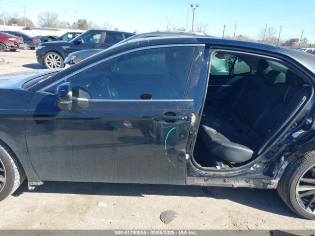 4T1B61HK6JU055934 Toyota CAMRY XSE