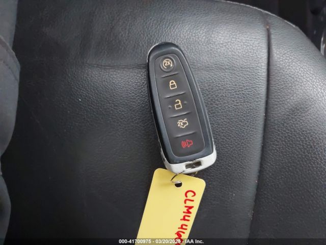 1FMCU0JXXEUB96456 Ford Escape Titanium
