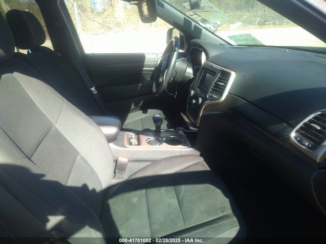 1C4RJFAG8FC171184 Jeep Grand Cherokee Laredo