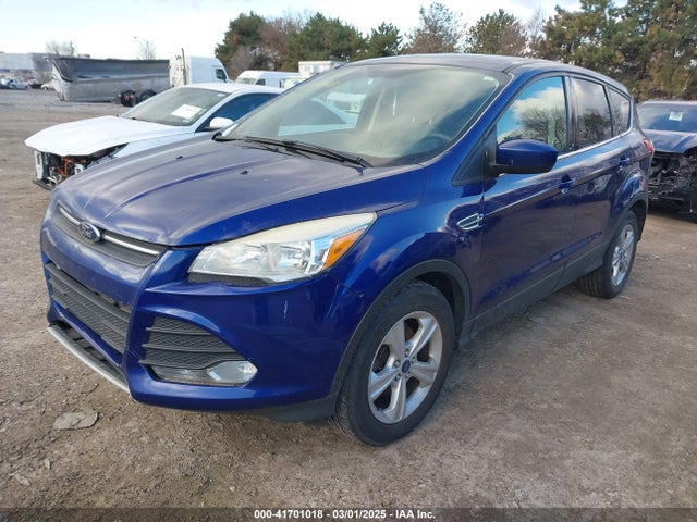 1FMCU9GX0EUD73916 Ford ESCAPE SE