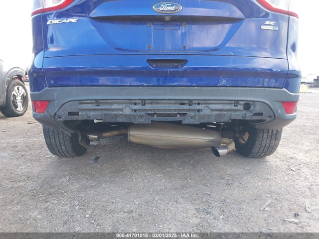 1FMCU9GX0EUD73916 Ford ESCAPE SE