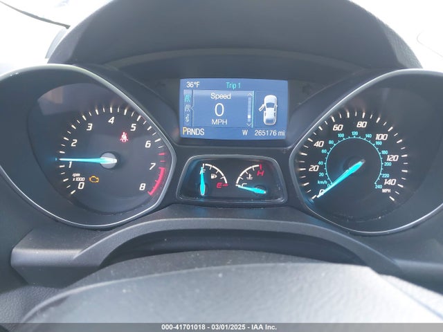 1FMCU9GX0EUD73916 Ford ESCAPE SE