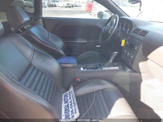 2013 DODGE CHALLENGER 2C3CDYBT5DH705034 Photo 4