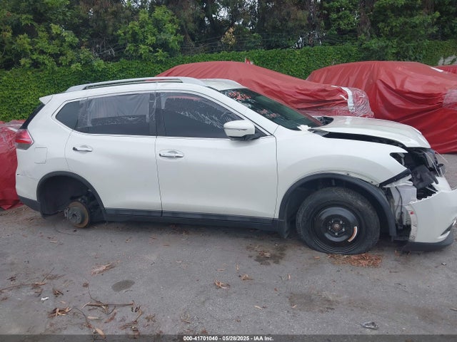 Nissan ROGUE SV 2015 5N1AT2MT7FC821157 Image 13