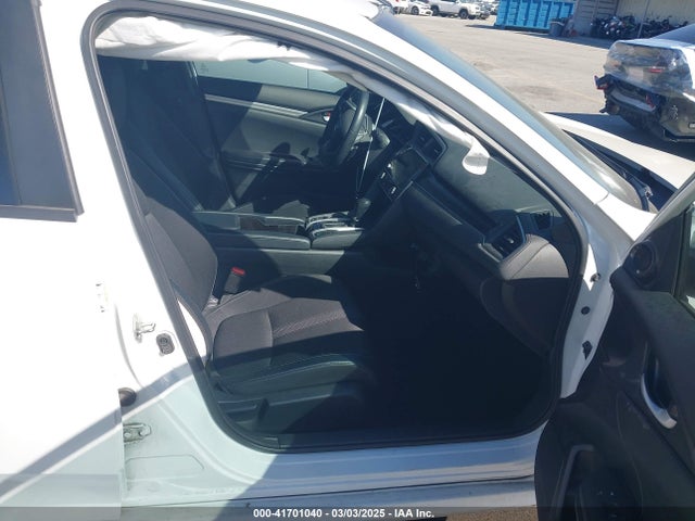 Nissan ROGUE SV 2015 5N1AT2MT7FC821157 Image 5