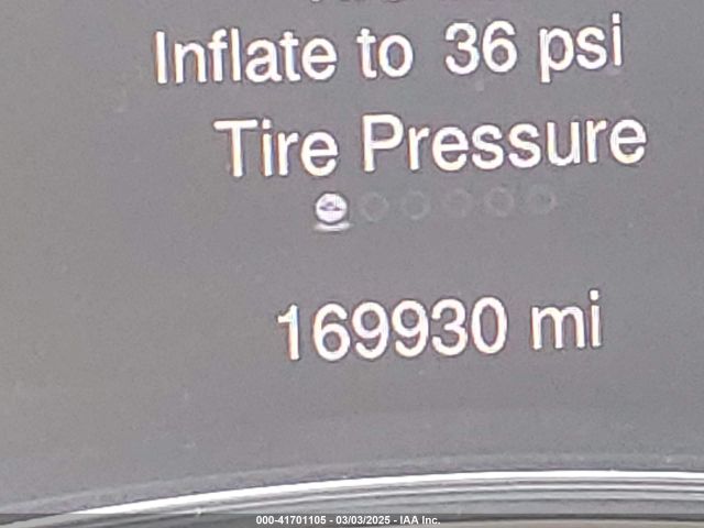 1C4RJFCT5EC105880 Jeep Grand Cherokee Overland