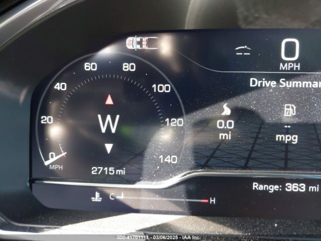 1GTUUCED1RZ339815 GMC Sierra 1500 4wd  Short Box Elevation With 3sb