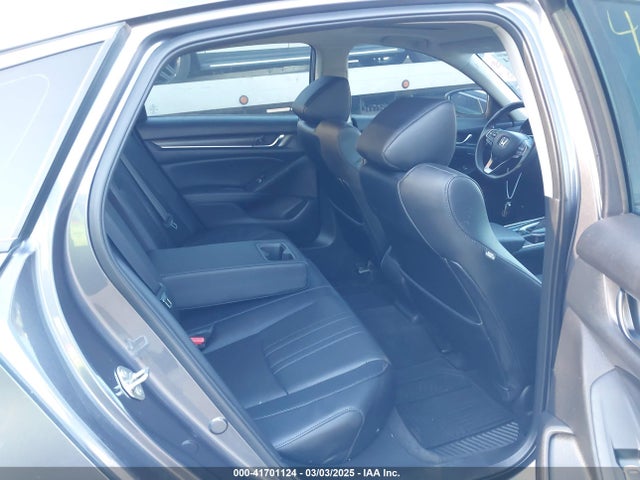 1HGCV1F58JA110007 Honda ACCORD SEDAN