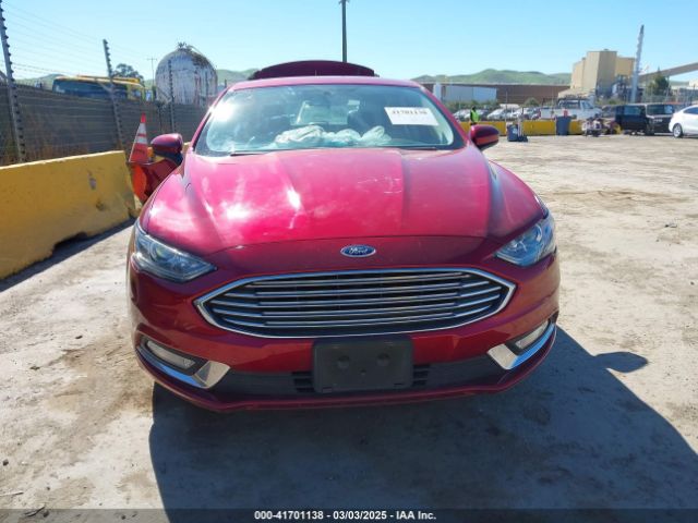 3FA6P0LU6JR260804 Ford Fusion Hybrid Se
