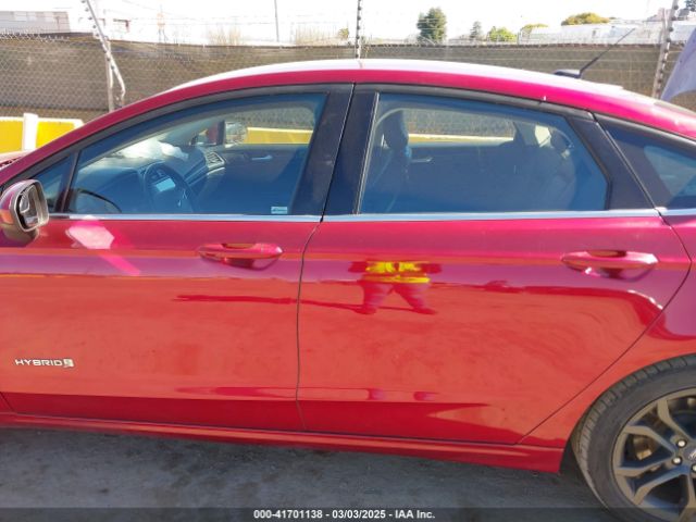 3FA6P0LU6JR260804 Ford Fusion Hybrid Se