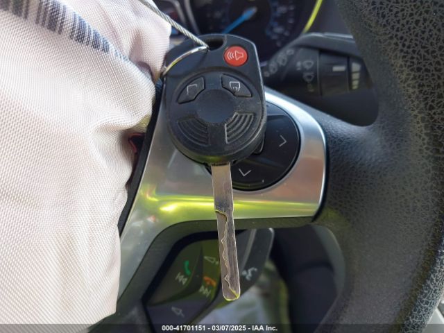 1FMCU0GX2EUA42315 Ford ESCAPE SE