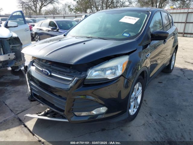 1FMCU0GX2EUA42315 Ford ESCAPE SE