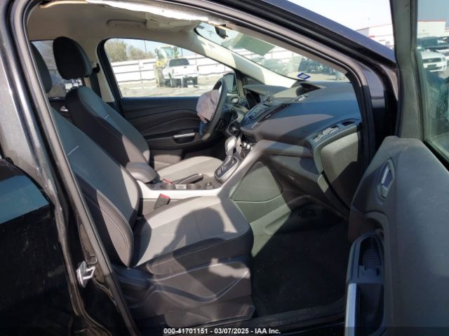 1FMCU0GX2EUA42315 Ford ESCAPE SE