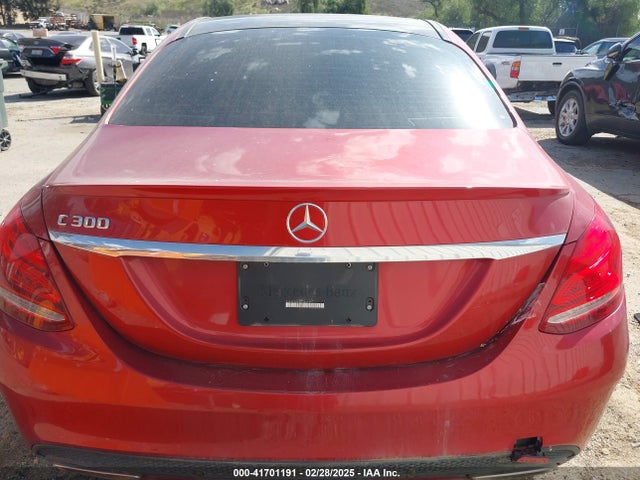 55SWF4JB5GU156044 Mercedes-Benz C-Class