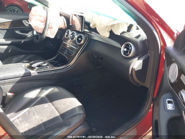 55SWF4JB5GU156044 Mercedes-Benz C-Class