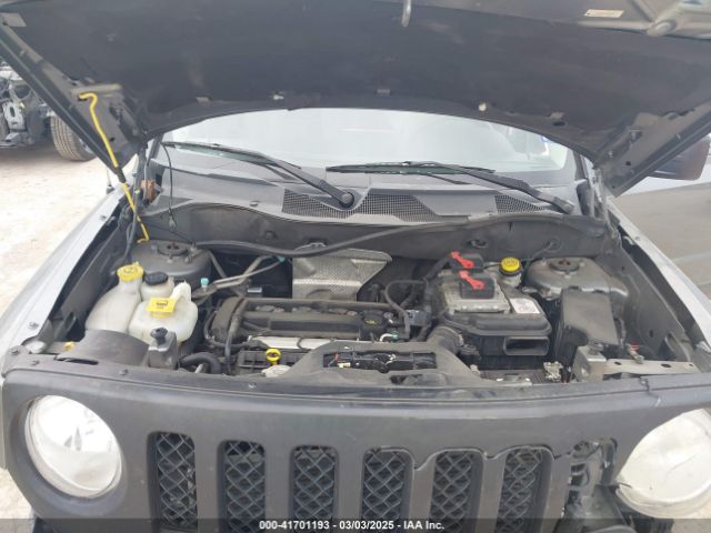 1C4NJPFAXED507693 Jeep Patriot Latitude