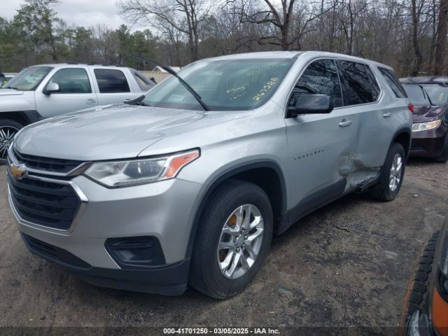 1GNERFKW7JJ267588 Chevrolet Traverse Ls