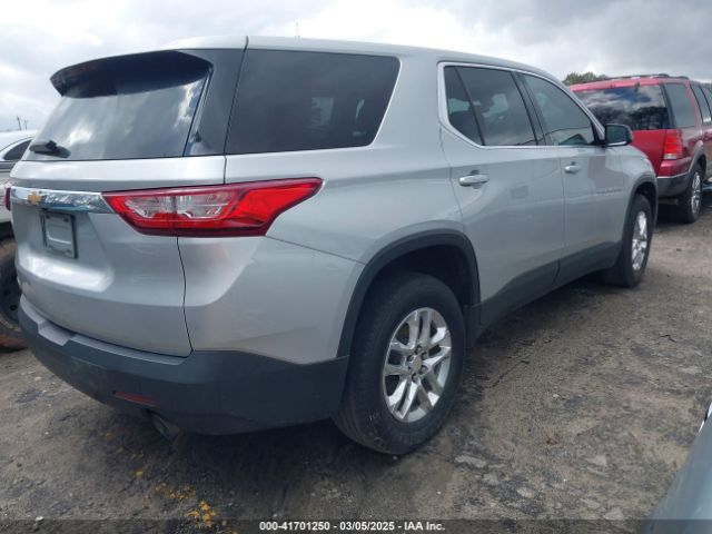 1GNERFKW7JJ267588 Chevrolet Traverse Ls