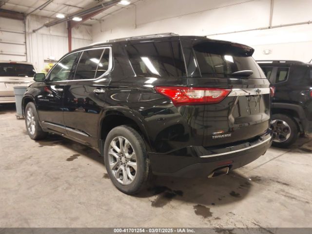 1GNEVJKW7JJ100422 Chevrolet Traverse Premier