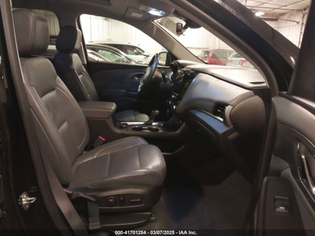 1GNEVJKW7JJ100422 Chevrolet Traverse Premier