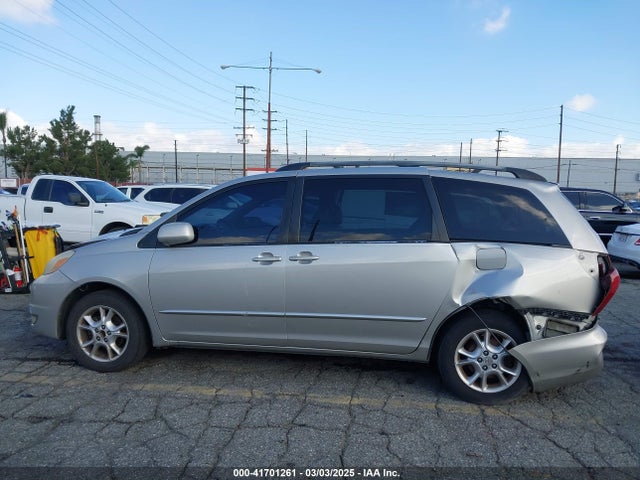 2004 Toyota Sienna Xle მანქანა იყიდება აუქციონზე, vin: 5TDZA22C94S152949, აუქციონის ნომერი: 41701261