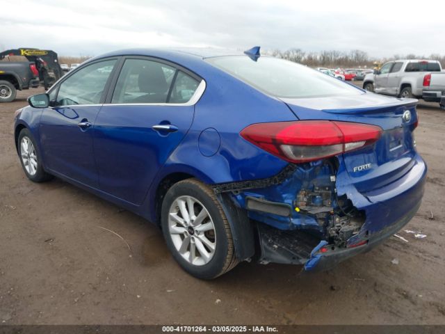 3KPFL4A79HE032176 KIA FORTE S