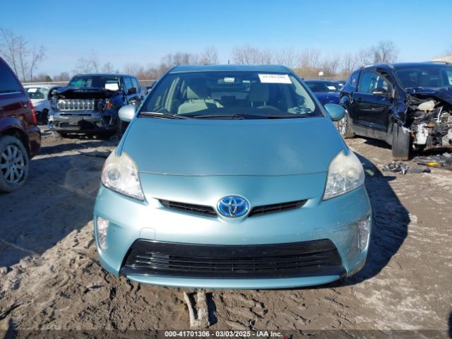 JTDKN3DU8E1750286 Toyota Prius Two