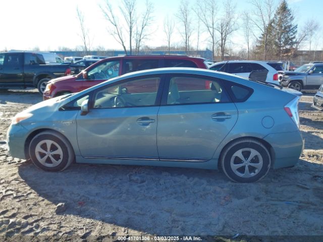 JTDKN3DU8E1750286 Toyota Prius Two