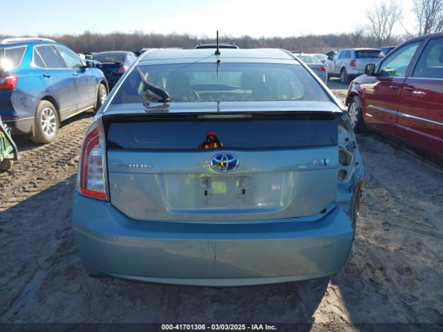 JTDKN3DU8E1750286 Toyota Prius Two