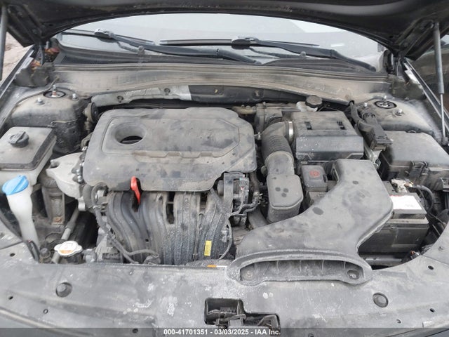 5XXGT4L39JG272663 KIA Optima Lx