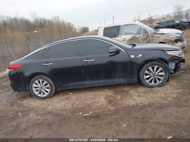 5XXGT4L39JG272663 KIA Optima Lx