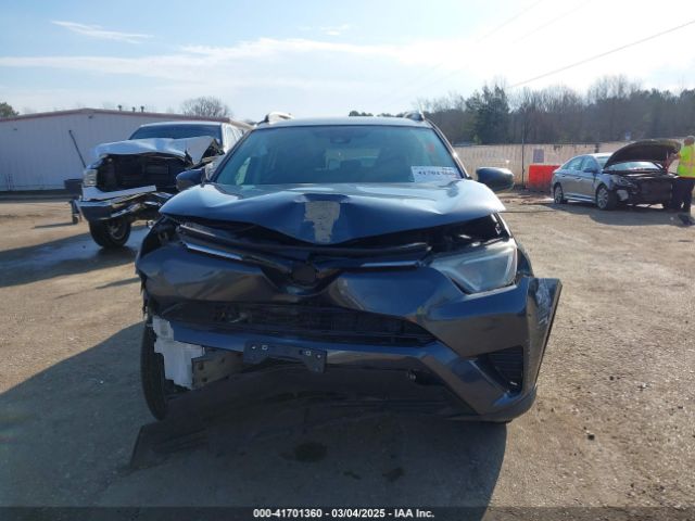 2T3ZFREV6HW371458 Toyota RAV4 LE