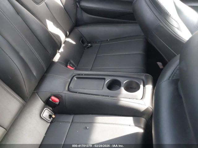 JN1EV7EL8HM550153 Infiniti Q60 3.0t Premium