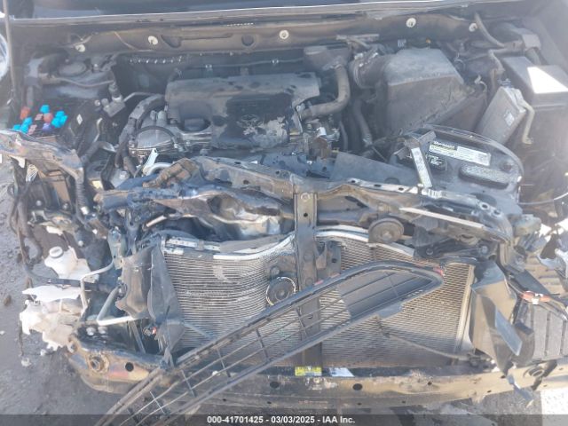 2T3ZFREV3JW493328 Toyota RAV4 LE