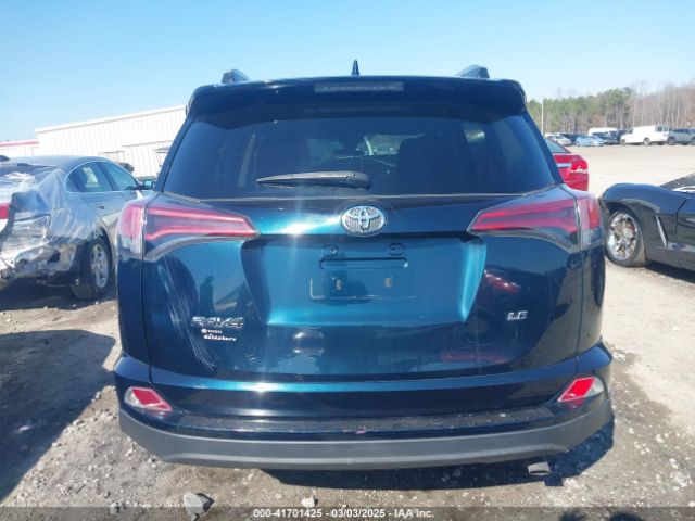 2T3ZFREV3JW493328 Toyota RAV4 LE