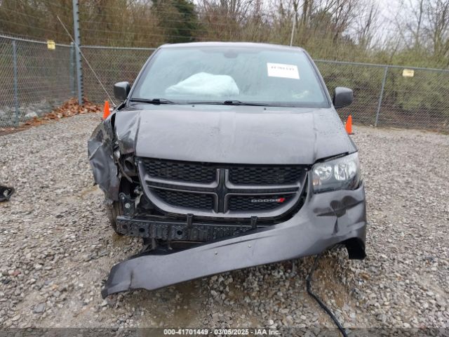 2C4RDGEG6KR658232 Dodge Grand Caravan Gt