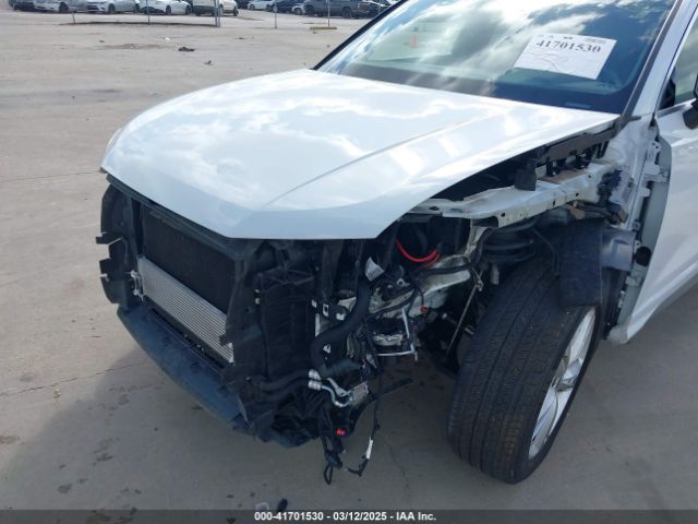 2020 AUDI Q3 WA1EECF38L1089030 Photo 5