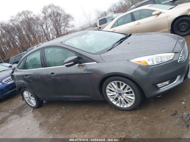 1FADP3J24JL251785 Ford Focus Titanium