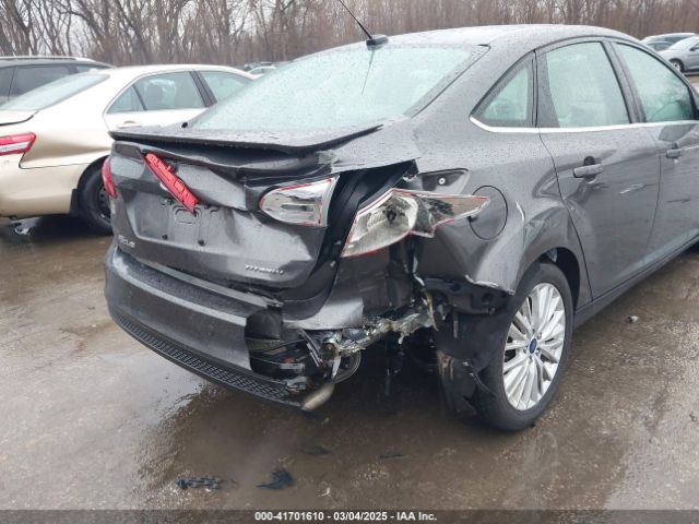 1FADP3J24JL251785 Ford Focus Titanium