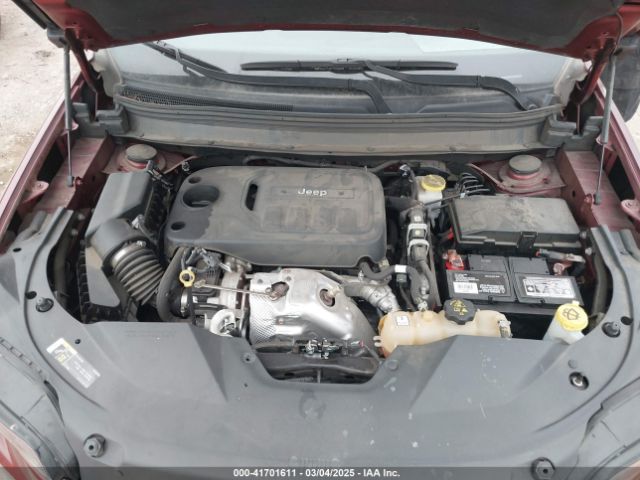 1C4PJLLN1KD196126 Jeep Cherokee Latitude Plus Fwd