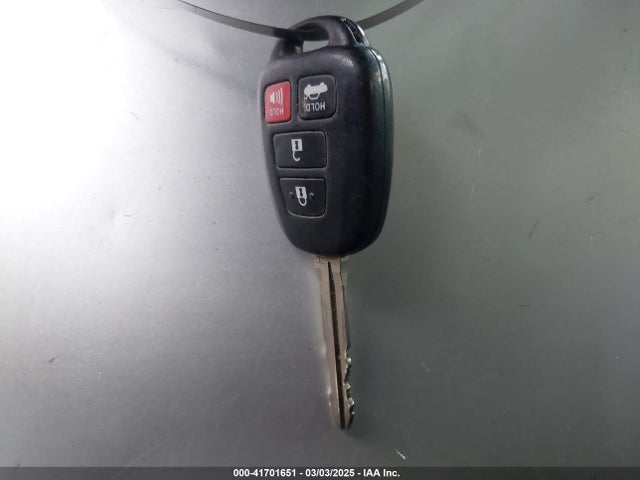 4T1BF1FKXGU245506 Toyota CAMRY SE
