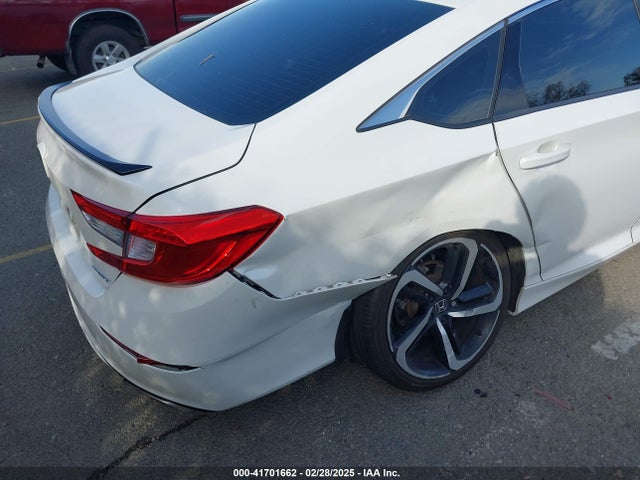 1HGCV1F38MA082759 Honda Accord Sport