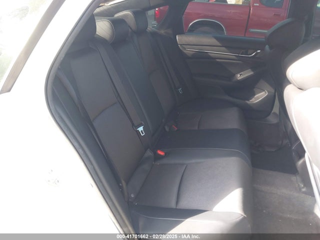 1HGCV1F38MA082759 Honda Accord Sport