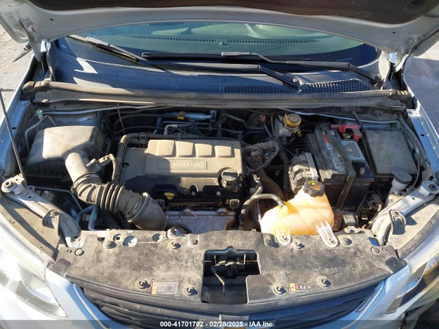 Chevrolet luv - mfi, variable valve timing, alum, e85 max 2018 1G1JF5SB1J4136252 Image 10