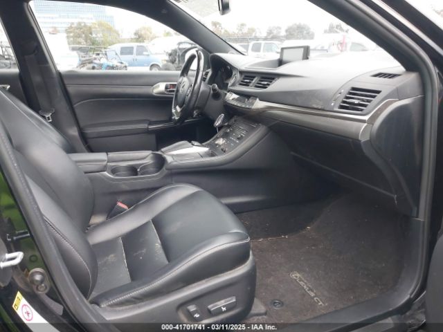 JTHKD5BH9H2295773 Lexus CT 200H