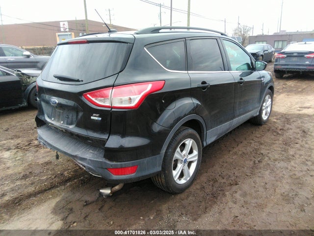 1FMCU9G9XFUB12103 Ford ESCAPE SE