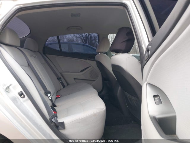 KIA Optima Lx 2014 KNAGM4A74E5476622 Image 8