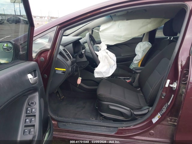 3KPFK4A70HE151219 KIA FORTE LX