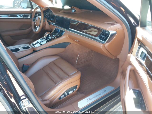 2018 PORSCHE PANAMERA WP0AA2A72JL111271 Photo 4